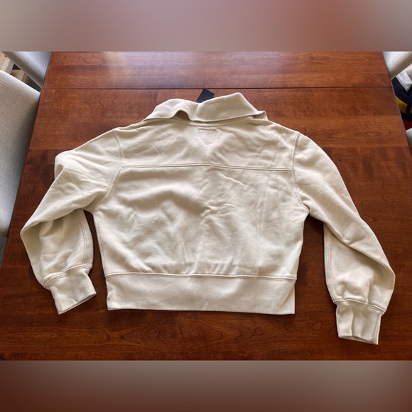 NWT Abercrombie and Fitch Fleece Sweatshirt - Picture 4 of 4